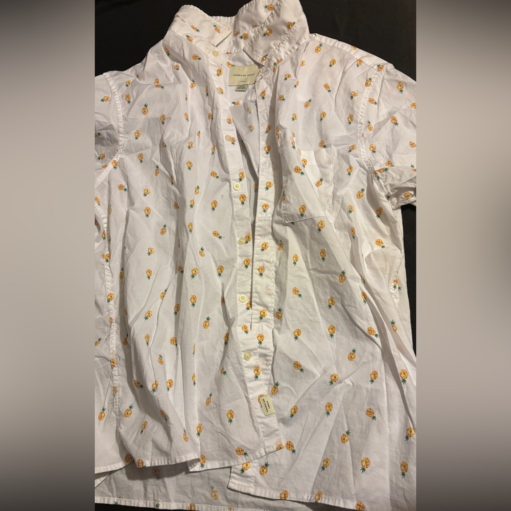 Women’s American Eagle button up T-shirt size extra large